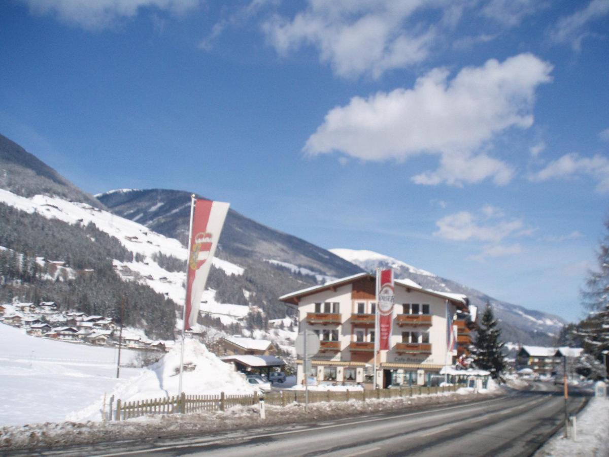 Aparthotel Garni Schranz Wald im Pinzgau Exterior photo